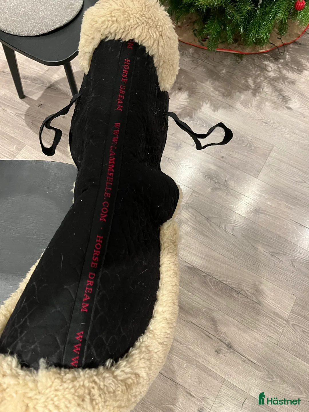 Sadeltillbehör hästutrustning till salu: Fårskinnspad  i Tystberga - Annons 2