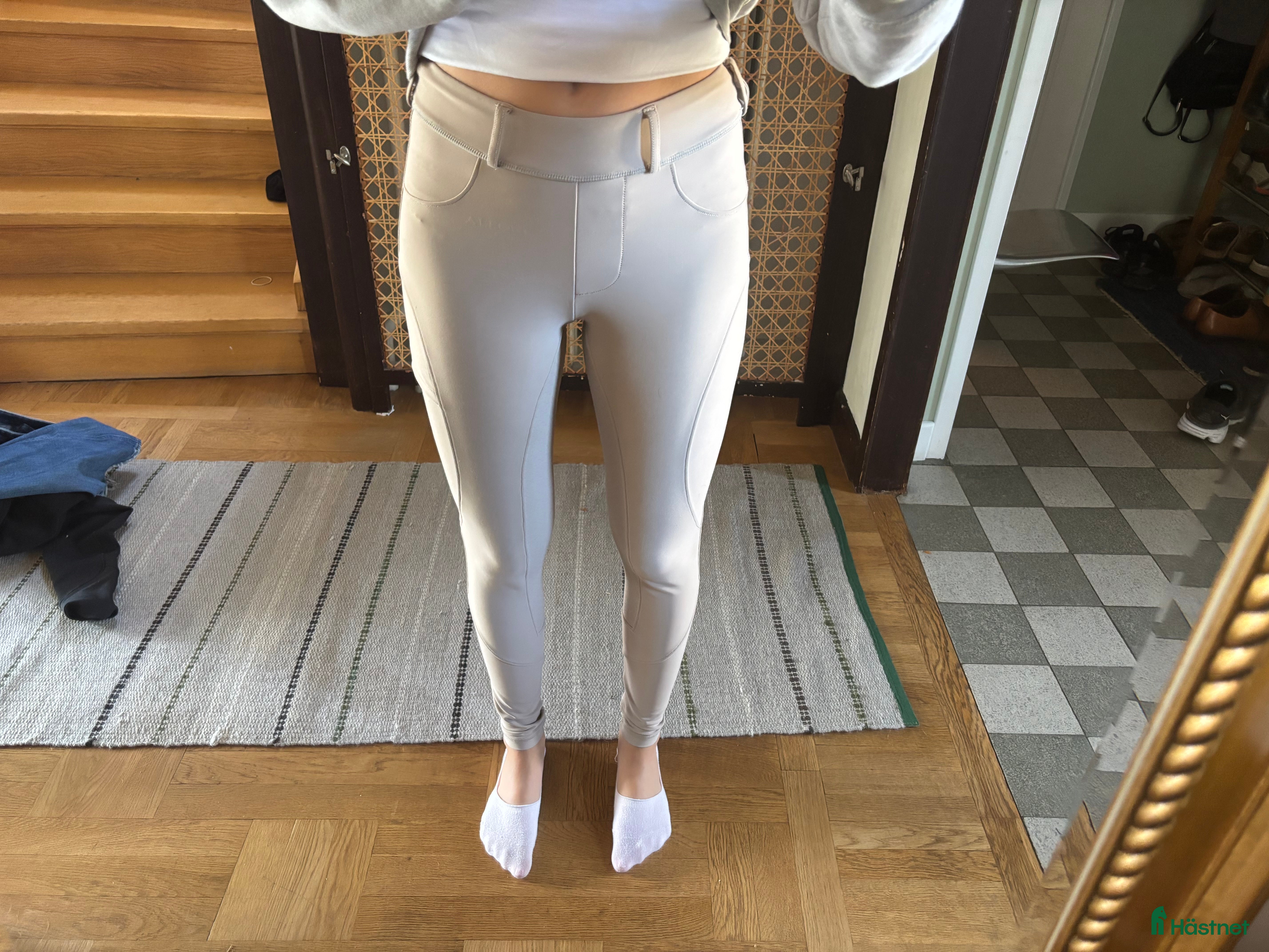 Ridbyxor ryttarutrustning till salu: Ridtights från Alequi i Bromma - Annons 1