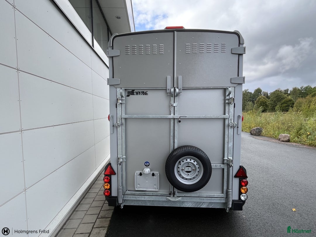 Hästtransporter  fordon & transport till salu: Populärt släp för 2 hästar upp till 174 cm i Värnamo - Annons 3