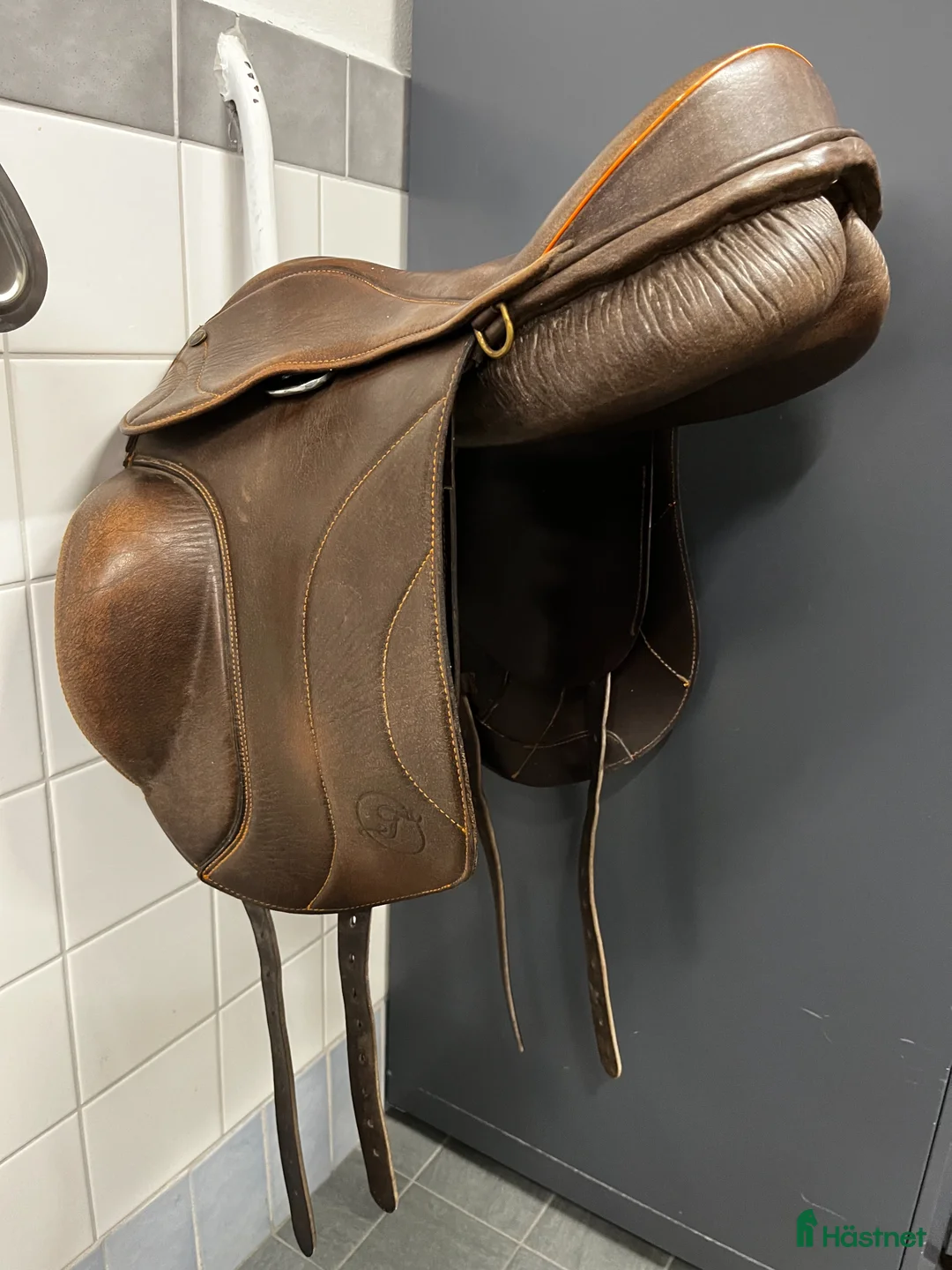 Sadlar hästutrustning till salu: TAUR Gaiter 17,5 i Lidingö - Annons 4