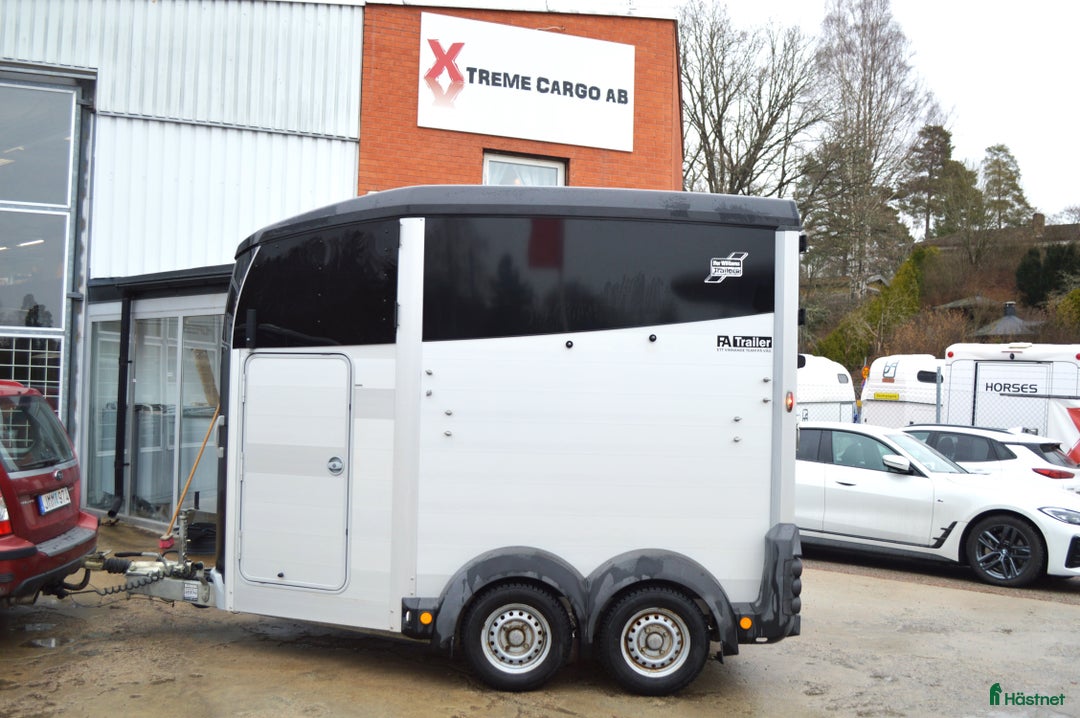 Hästtransporter  fordon & transport till salu: Ifor Williams HBX506 2021, Totalvikt 2600 kg - Annons 2