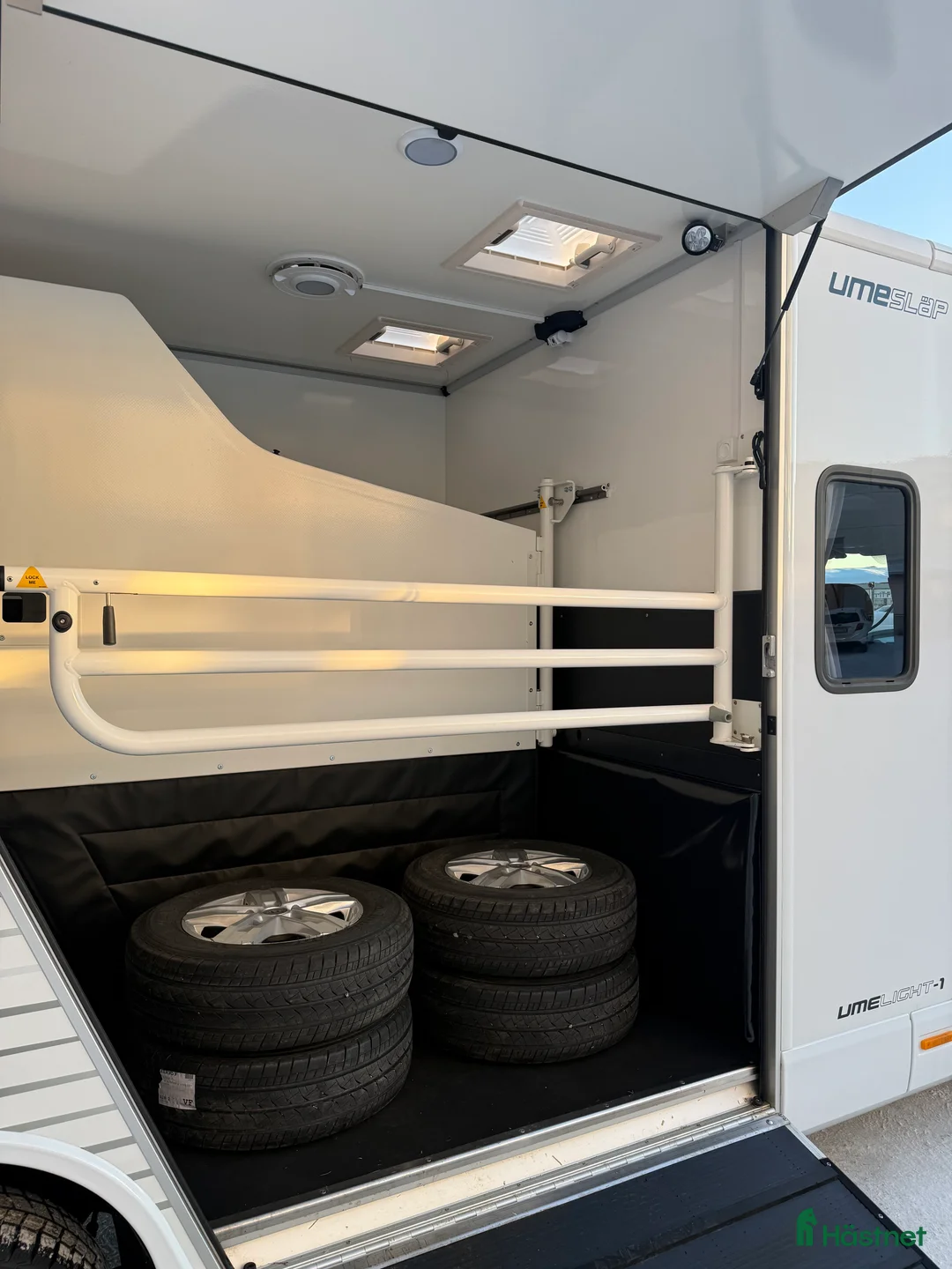 Hästlastbilar  fordon & transport till salu: Umelight 1 2024 i Östersund - Annons 8