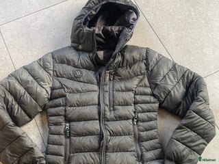 Jackor & Kavajer ryttarutrustning till salu: Uhip dunjacka 36 i Norrtälje - Annons 1