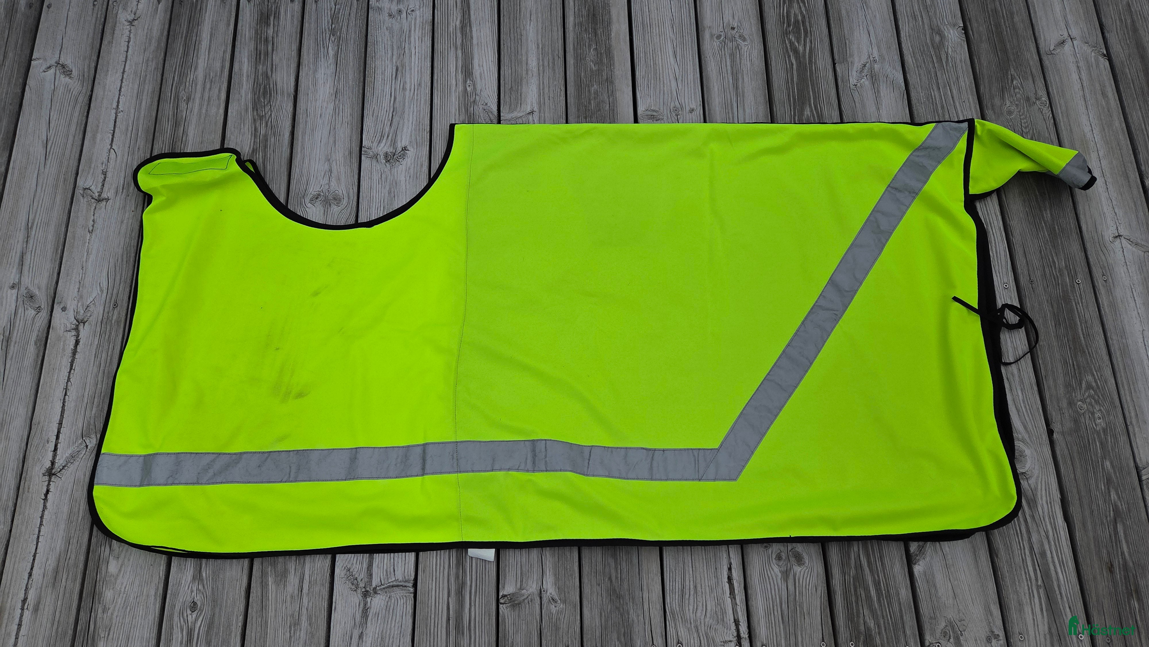 Täcken hästutrustning till salu: Ridreflextäcke i Växjö - Annons 8