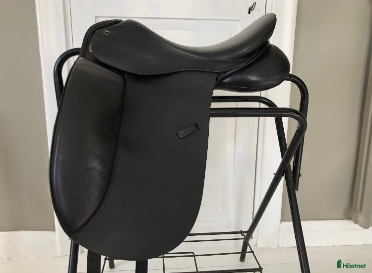 Sadlar hästutrustning Princeville dressyrsadel  - Annons 11