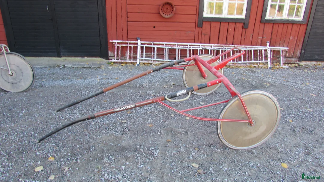 Körvagnar körning till salu: Tryckvagn + 4 sulky i Skärplinge - Annons 2