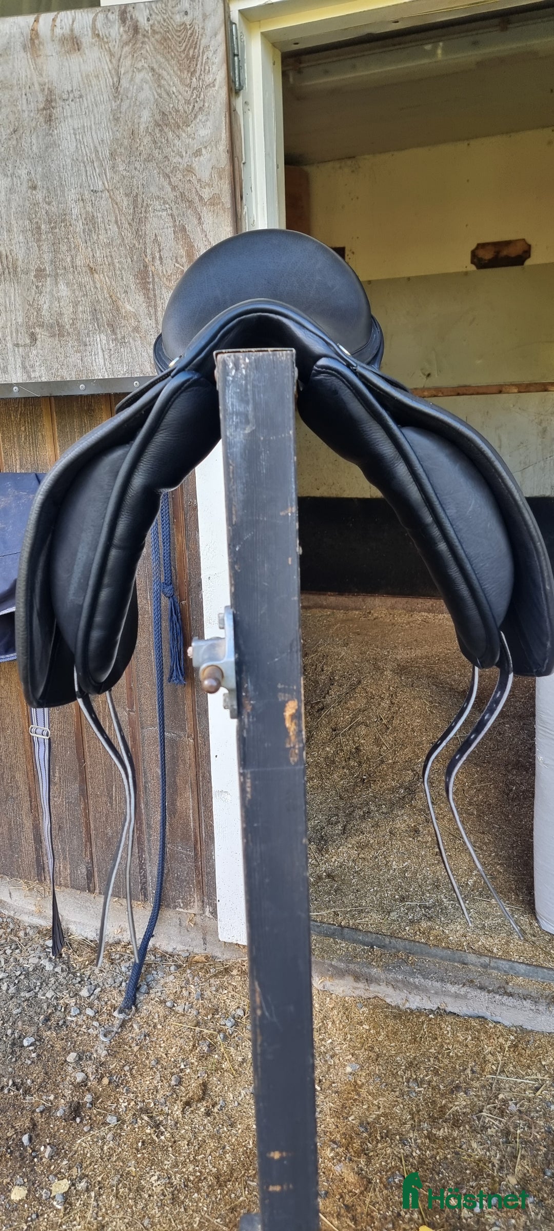 Sadlar hästutrustning till salu: Lippo Vanessa  i Falun - Annons 3