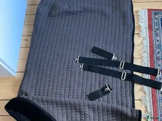 Täcken hästutrustning till salu: Jacson cooler stl 105 cm - Annons 3