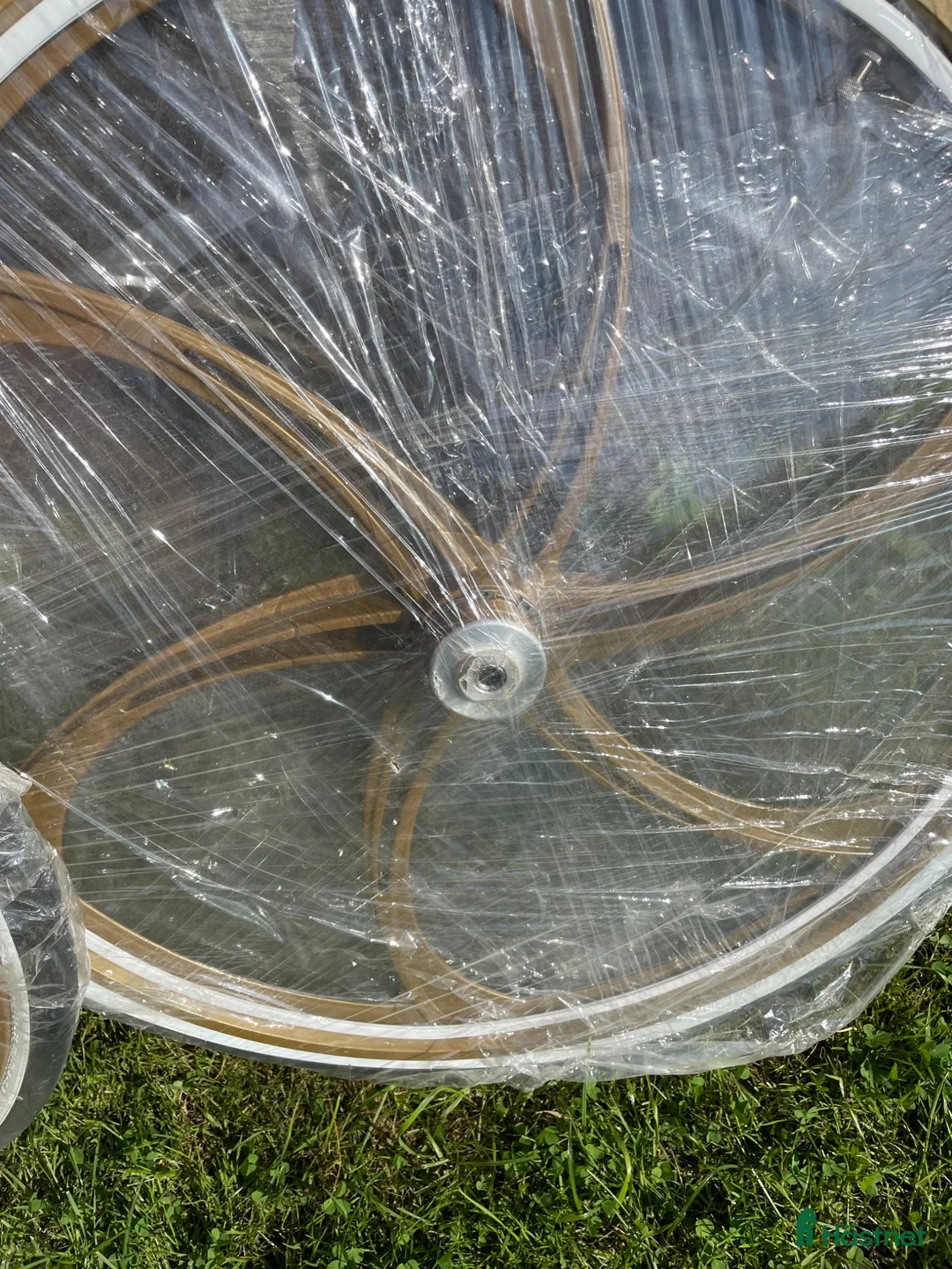 Travsulkys trav till salu: Nya 28” Lotus Golden Racing Wheels - Annons 3