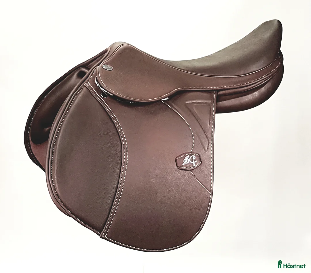 Sadlar hästutrustning till salu: Santa Cruz  i Anderslöv - Annons 1