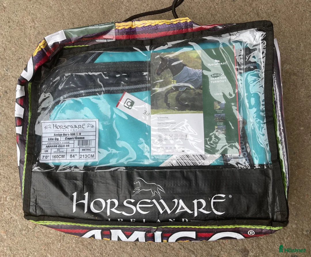 Täcken hästutrustning till salu: Horseware 155, 160cm - Annons 1