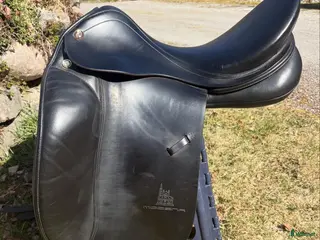 Sadlar hästutrustning Prestige Modena 17” - Annons 6