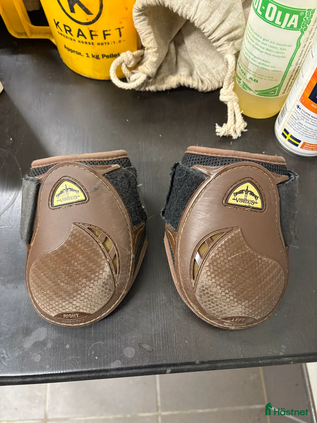 Benskydd hästutrustning till salu: Verdus Grand Slam Bakskydd - Annons 1