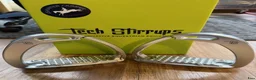 Stigbyglar hästutrustning till salu: Nya Tech Stirrup - Junior/Barn - Annons 1
