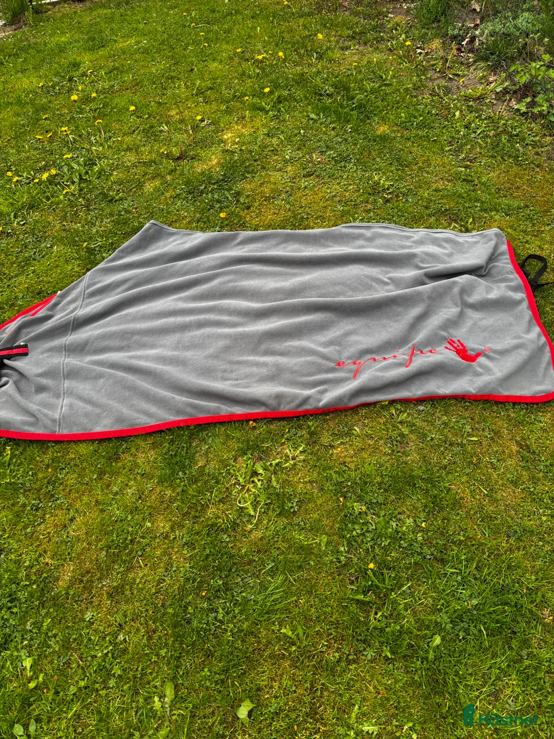 Täcken hästutrustning till salu: Equipe Fleece 145 cm - Annons 2