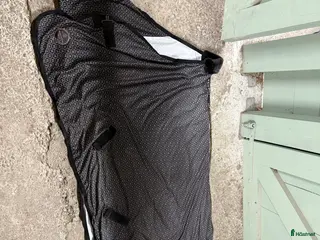 Täcken hästutrustning till salu: Blandade hästtäcken sto 160-165 i Nora - Annons 4