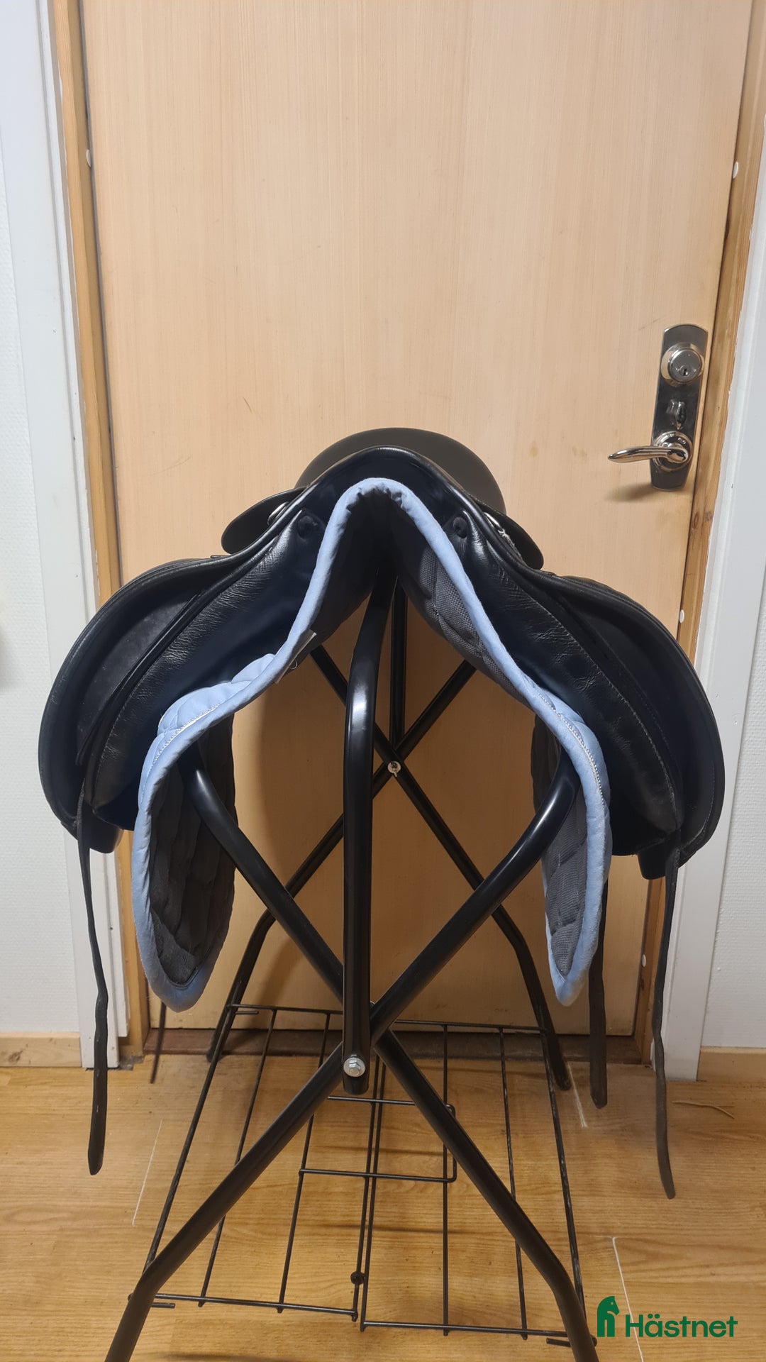 Sadlar hästutrustning till salu: Prestige Lucky Dressage  i Hamneda - Annons 5