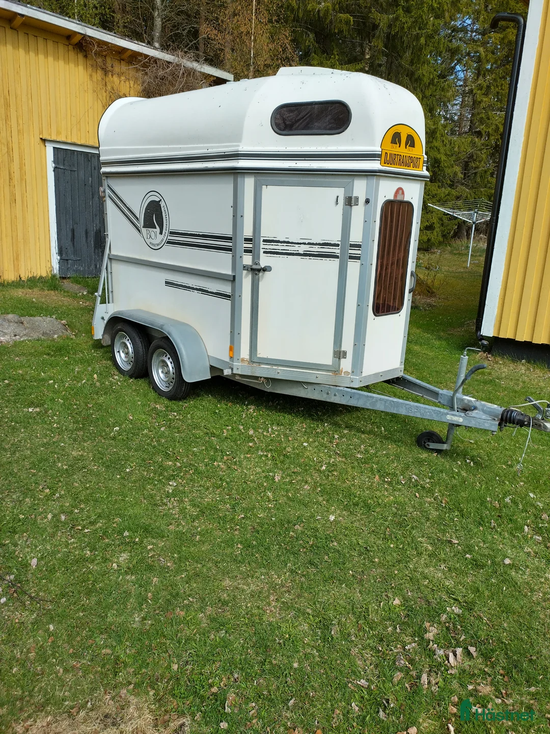 Hästtransporter  fordon & transport till salu: Häst släp  - Annons 1