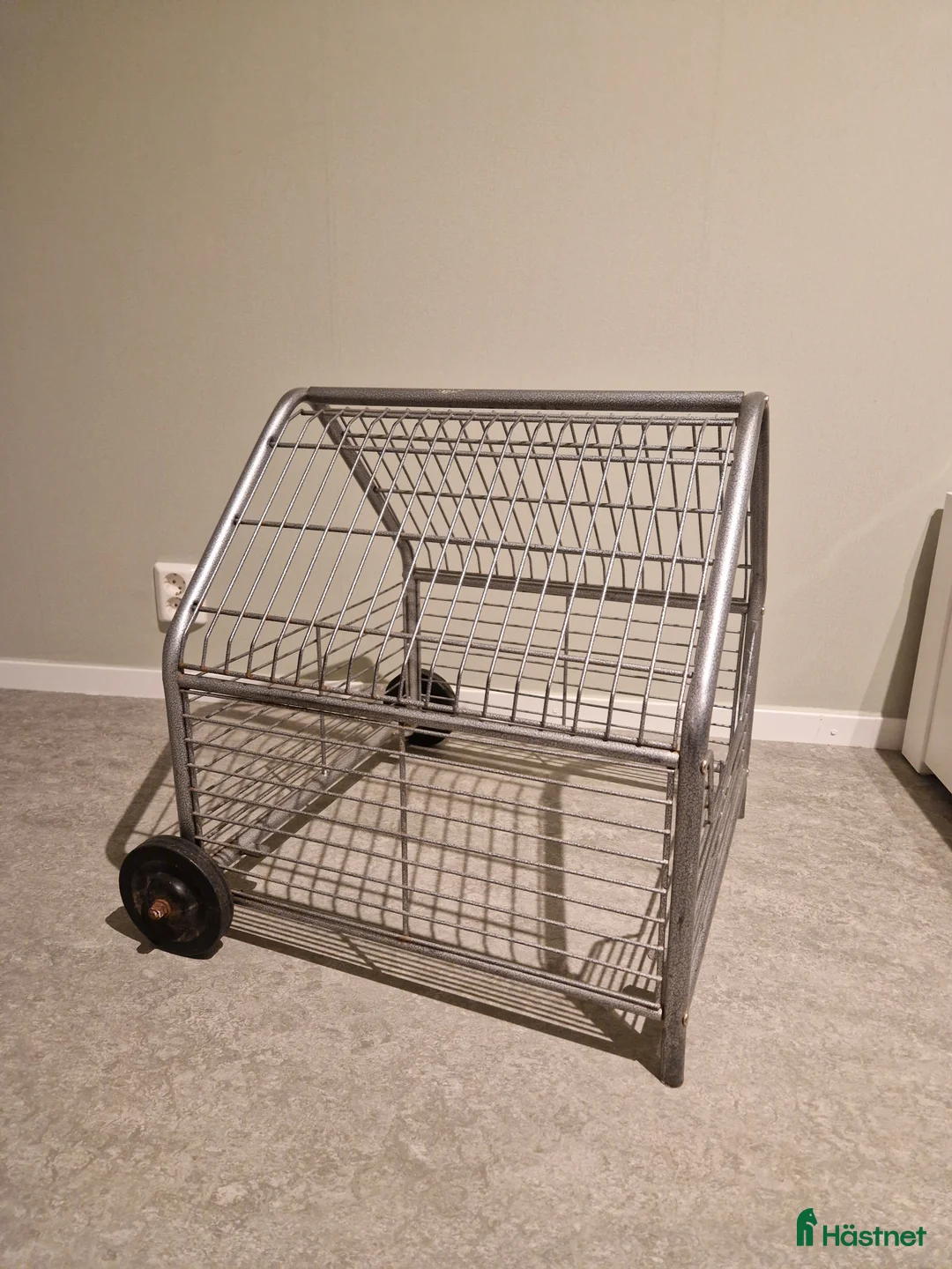 Stallinredning, stängsel & gård övrig utrustning till salu: Sadelvagn i Valbo - Annons 3