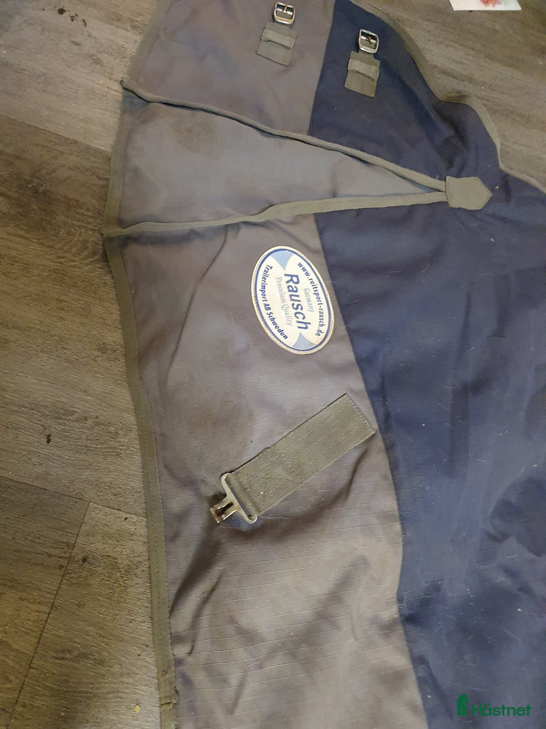 Täcken hästutrustning till salu: Begagnat vintertäcke  i Herrljunga - Annons 3