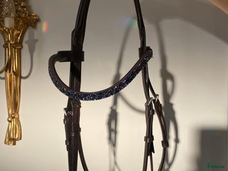 Träns hästutrustning till salu: Stübben träns nytt magnetpannband swarowski i Torslanda - Annons 3