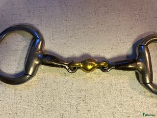 Bett hästutrustning Tredelat bett i Rödeby - Annons 11