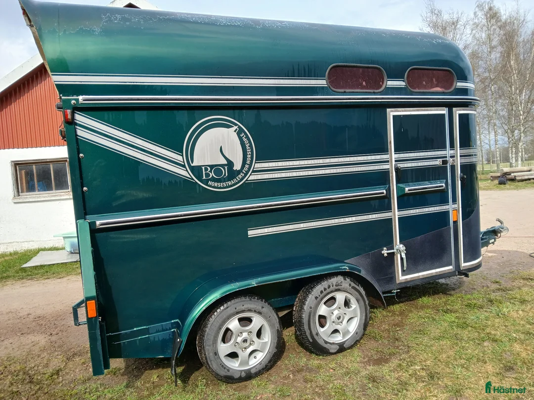 Hästtransporter  fordon & transport till salu: Boj Classic  - Annons 1