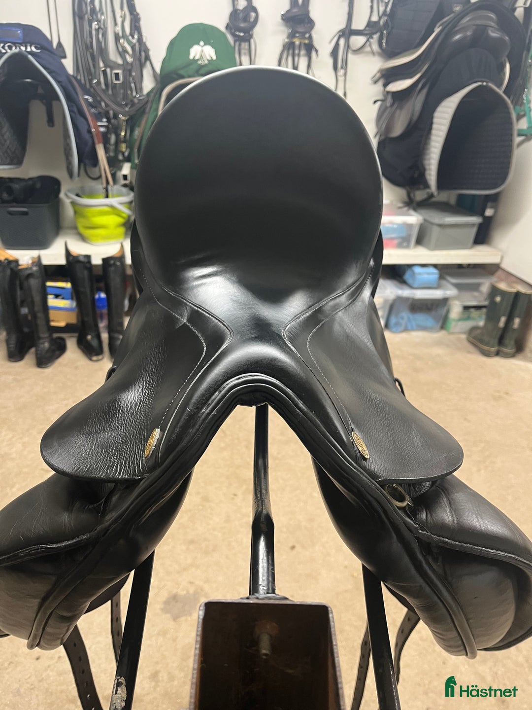 Sadlar hästutrustning till salu: 2 fina dressyrsadlar i Burseryd - Annons 6