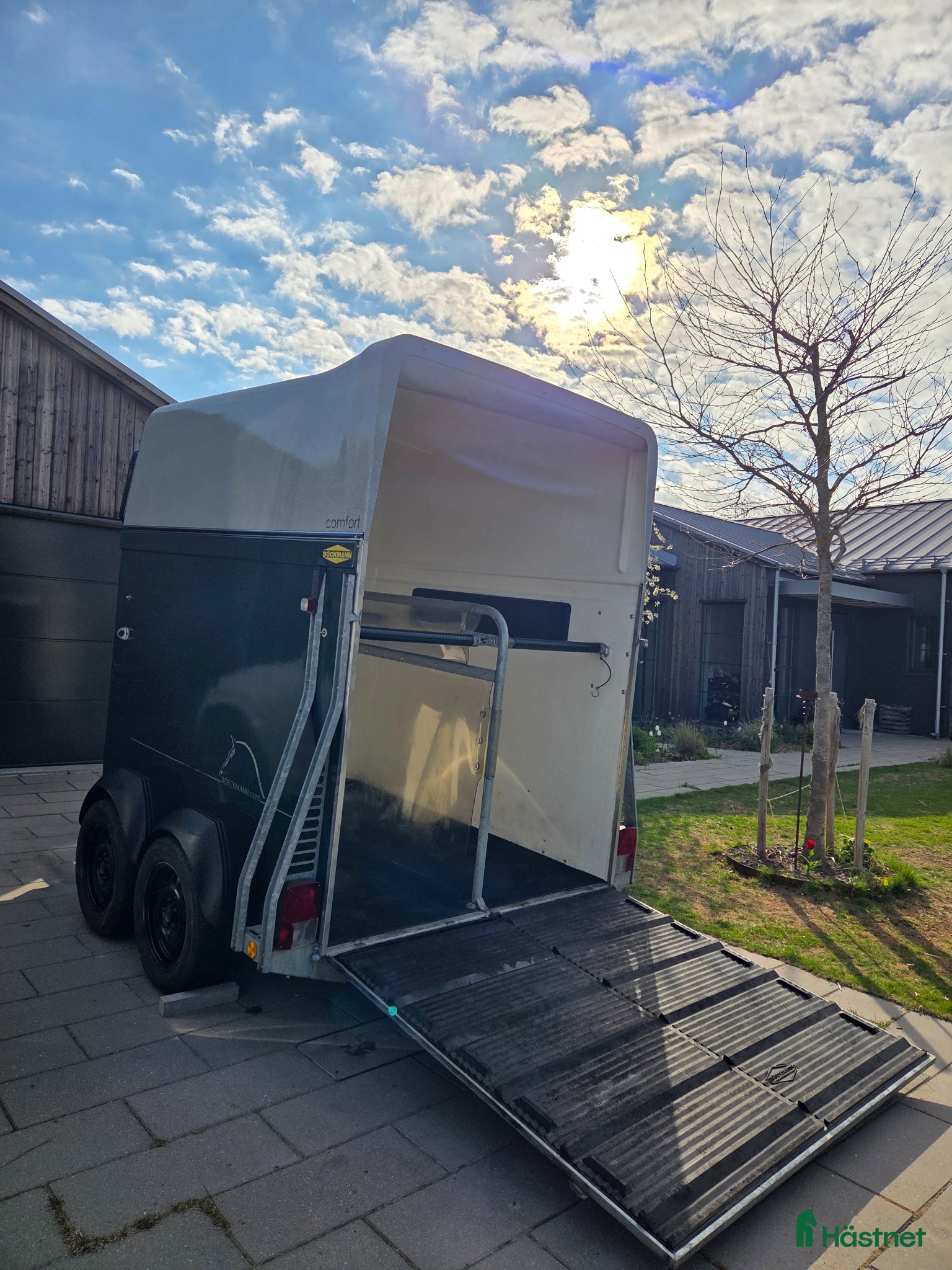 Hästtransporter  fordon & transport till salu: Böckmann Comfort (glasfibervagn) - Annons 1