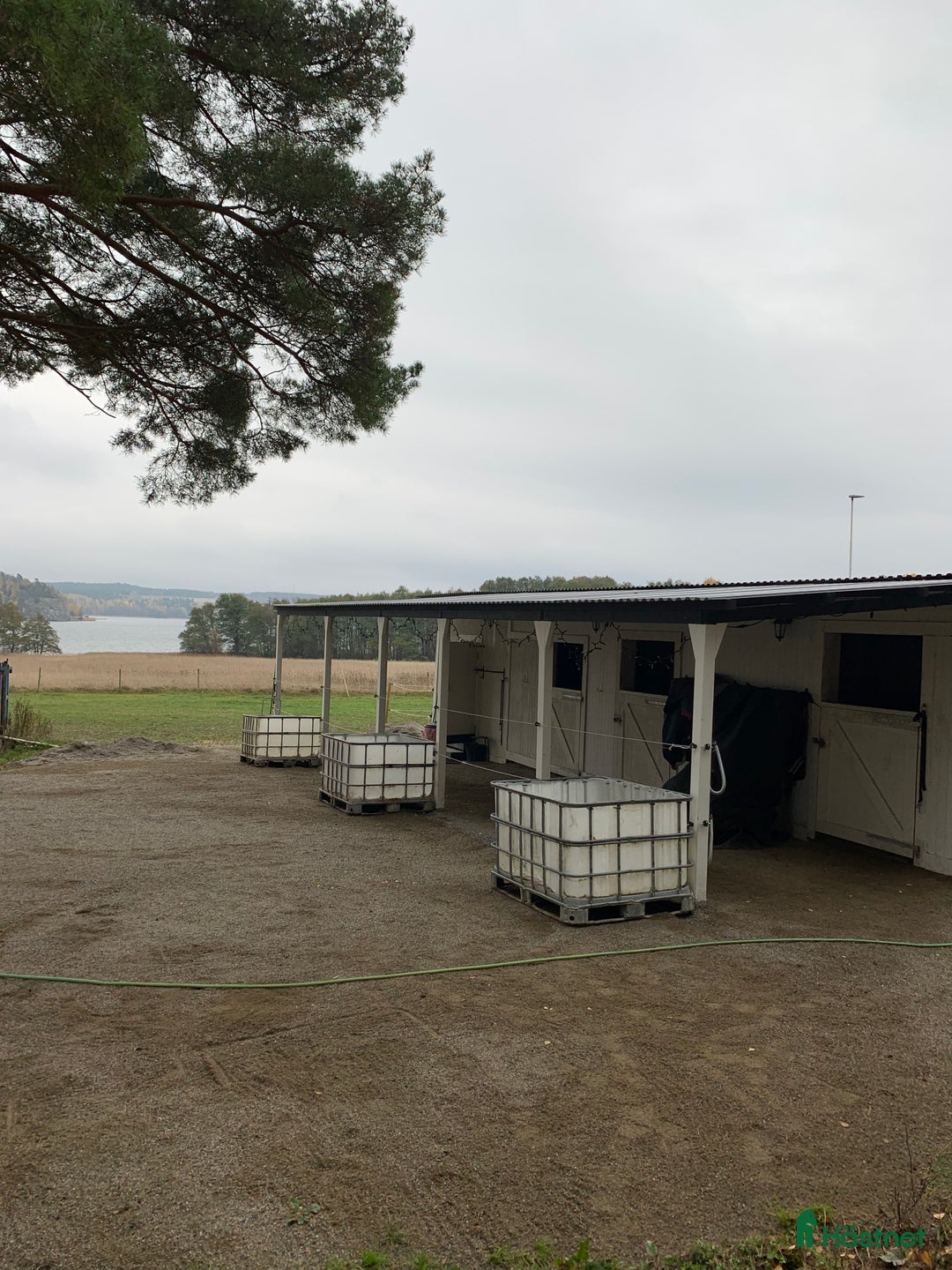  stallplats finnes: Stall med havsutsikt i Grödinge - Annons 2