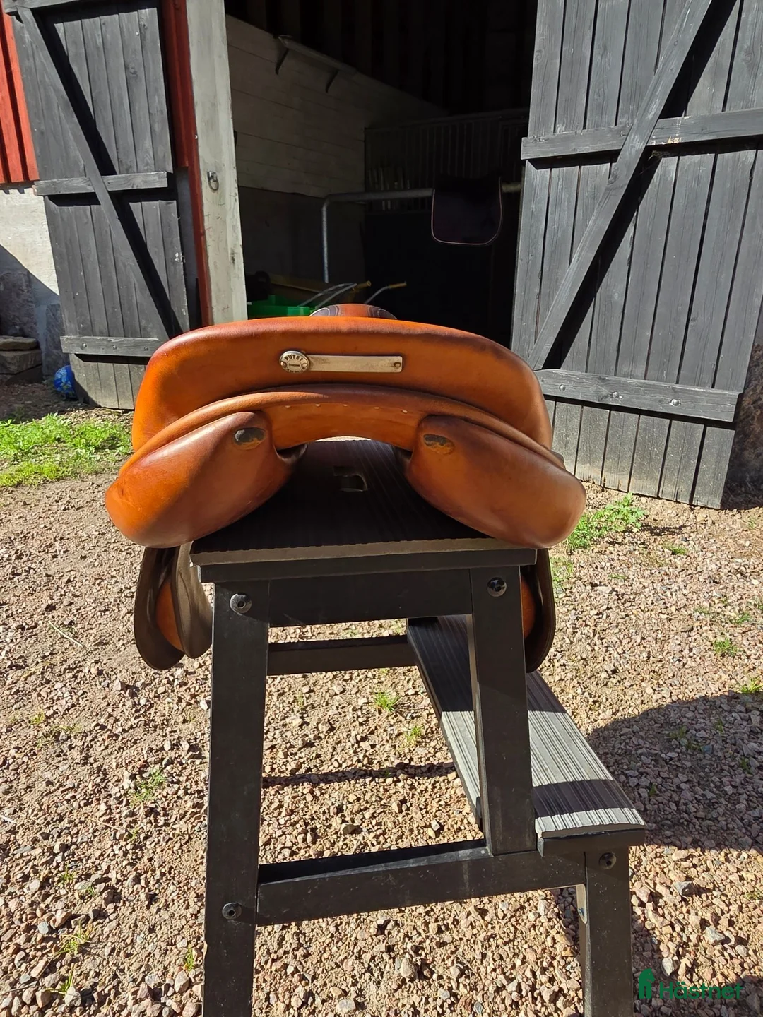 Sadlar hästutrustning till salu: Butet 17" i fint skick - Annons 4