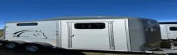 Hästtransporter  fordon & transport till salu: Cheval Touring Country  - Annons 3