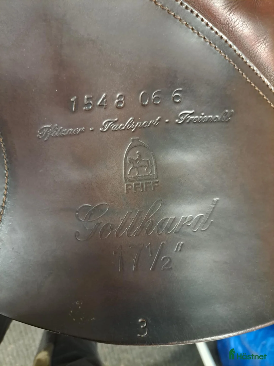 Sadlar hästutrustning till salu: Pfiff Gotthard 17,5  i Färnäs - Annons 3