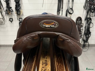 Sadlar hästutrustning till salu: Tekna sadel i Åkersberga - Annons 3