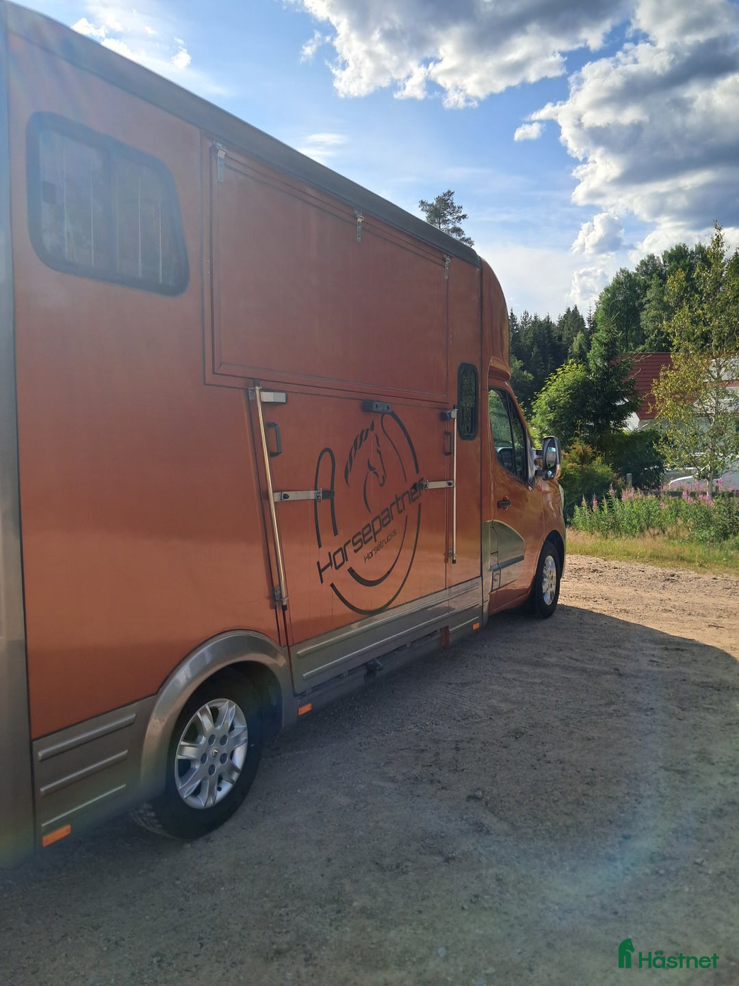 Hästlastbilar  fordon & transport till salu: 5 sits hästbil fint skick, rikligt utrustad i Vaggeryd - Bild 8