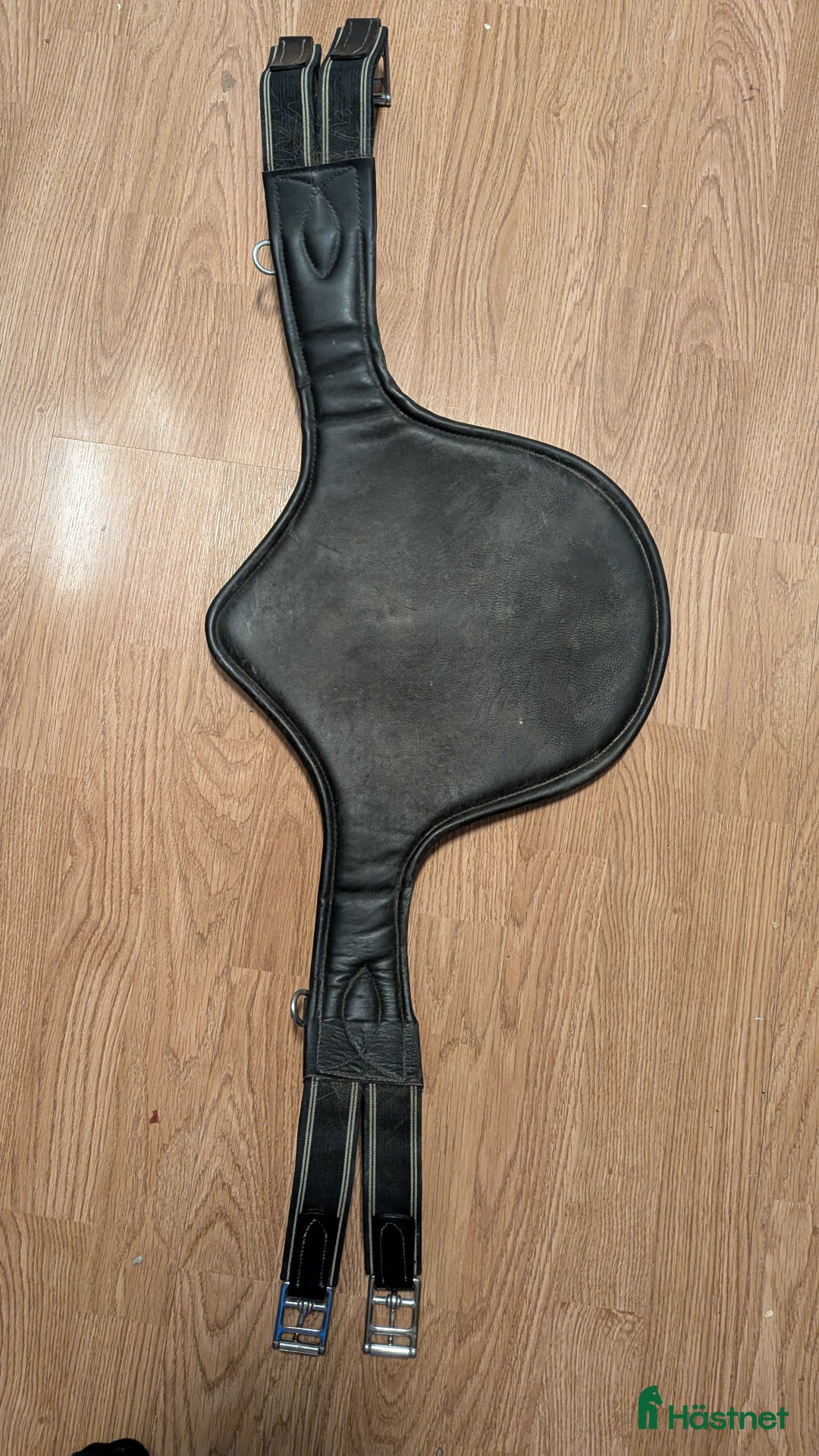 Sadeltillbehör hästutrustning till salu: Magplatta i Ärla - Annons 2