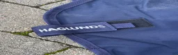 Täcken hästutrustning till salu: Haglunds regn och halstäcke 0 gram - Annons 5
