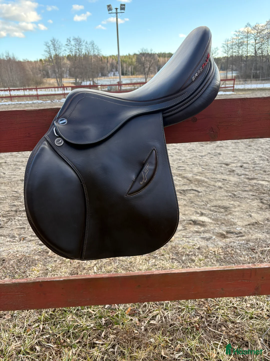 Sadlar hästutrustning till salu: Fin Erreplus JF med SL-panel i Trosa - Annons 4