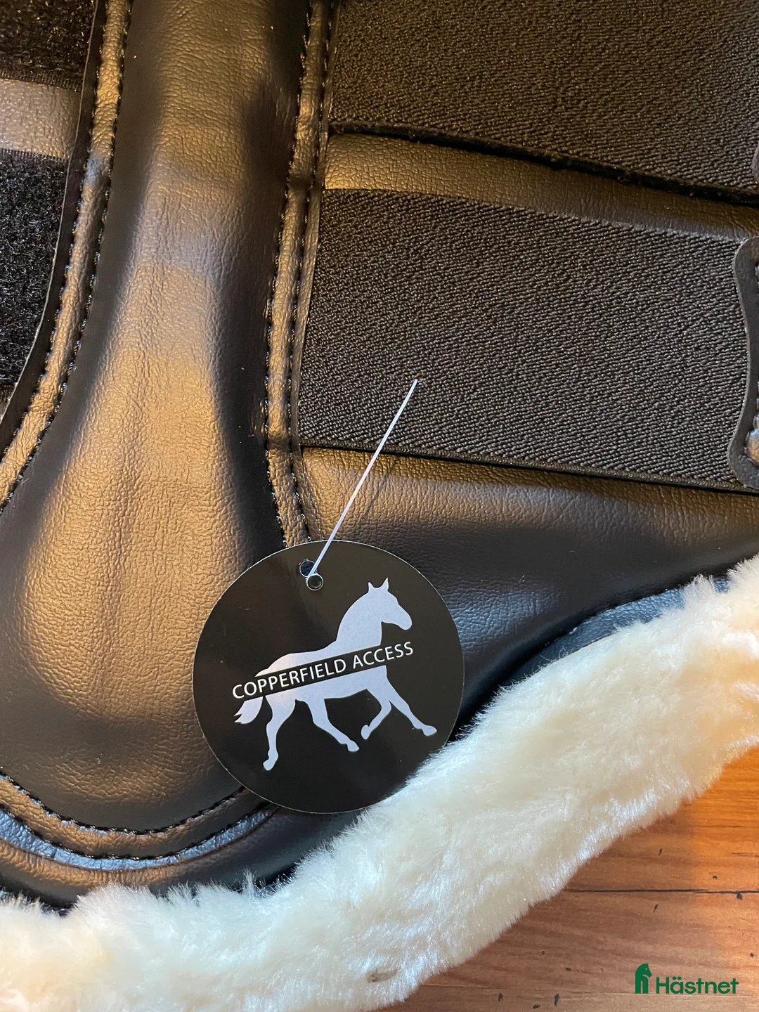 Benskydd hästutrustning till salu: Nya fluffskydd i Rättvik - Annons 2