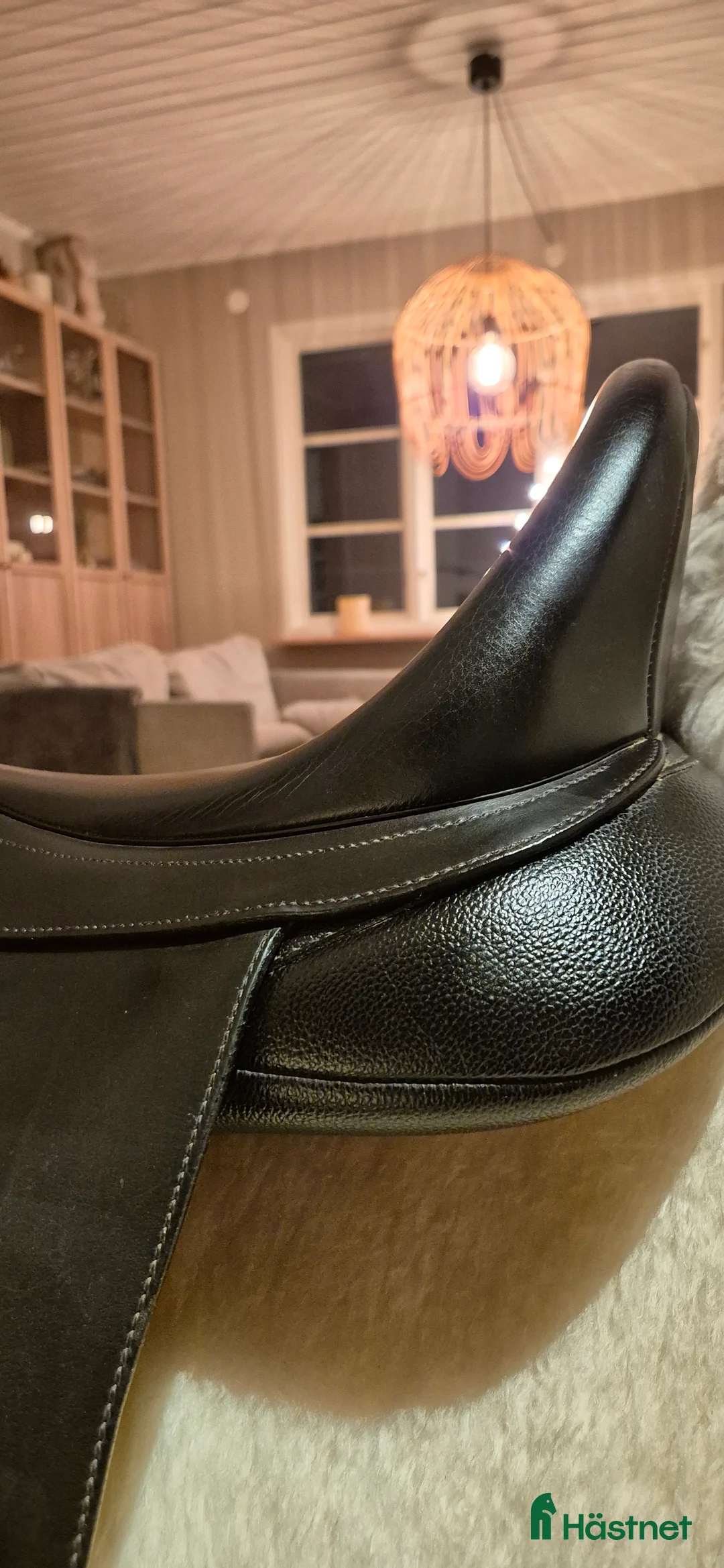 Sadlar hästutrustning till salu: Toppensadel i toppenskick i Värmdö - Annons 1