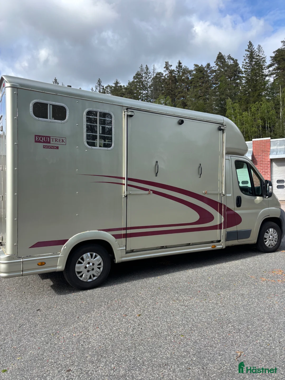 Hästlastbilar  fordon & transport till salu: Fin b-kortslastbil - Annons 2