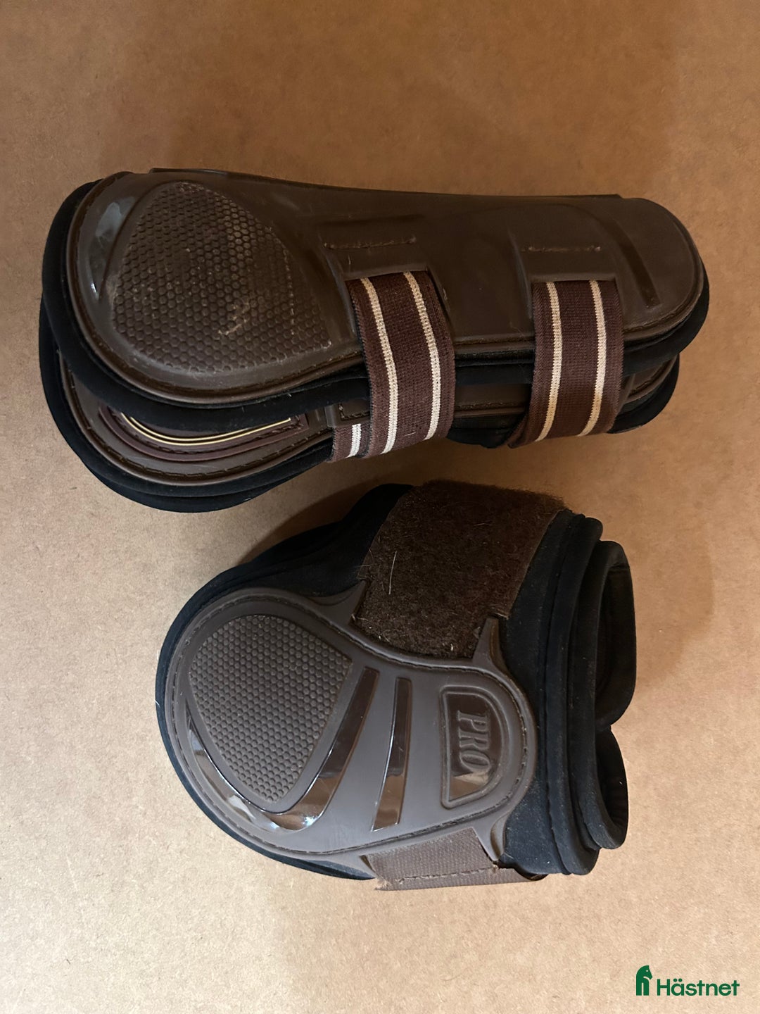 Benskydd hästutrustning till salu: Bruna Lami-cell 4-pack, S  i Värmdö - Annons 2