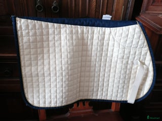 Schabrak & Vojlockar hästutrustning till salu: Schabrak vit i Västra Frölunda - Annons 14