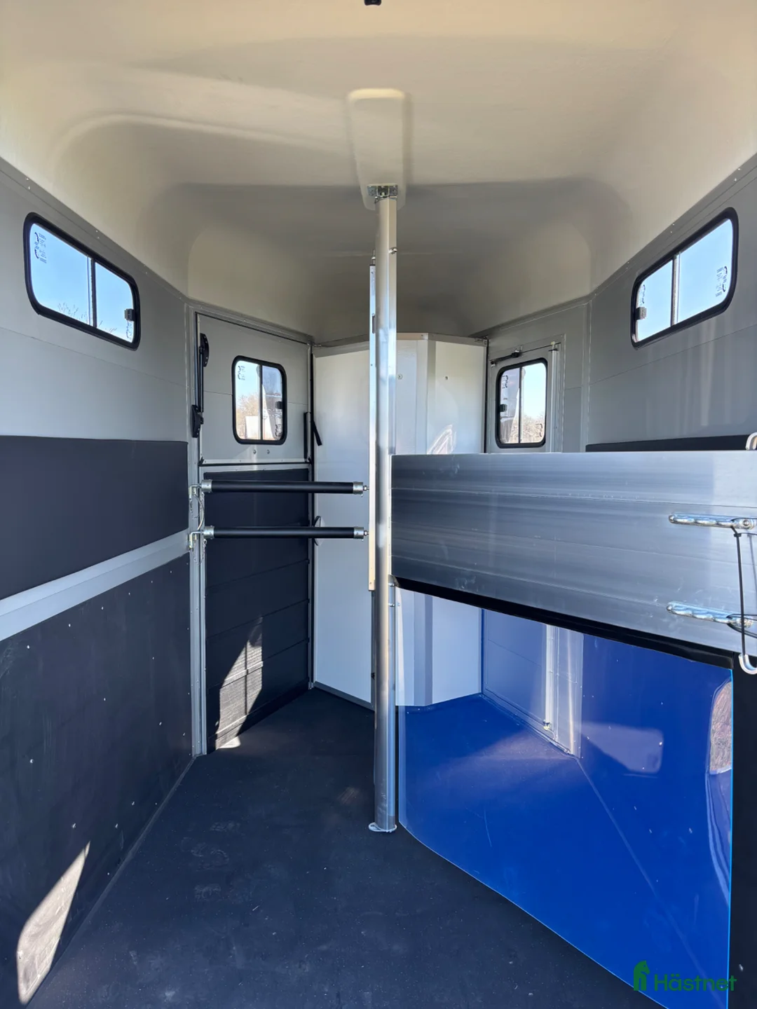 Hästtransporter  fordon & transport till salu: Cheval Touring Country  - Annons 5