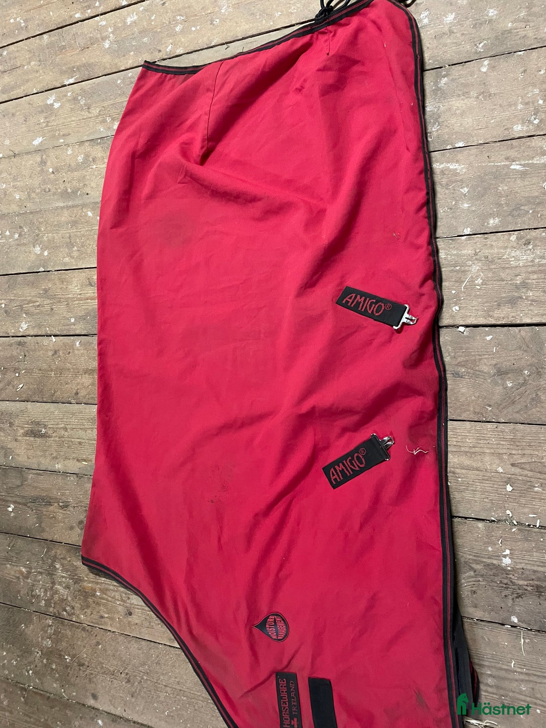 Täcken hästutrustning till salu: Täcken FINT SKICK i Hudiksvall - Annons 2