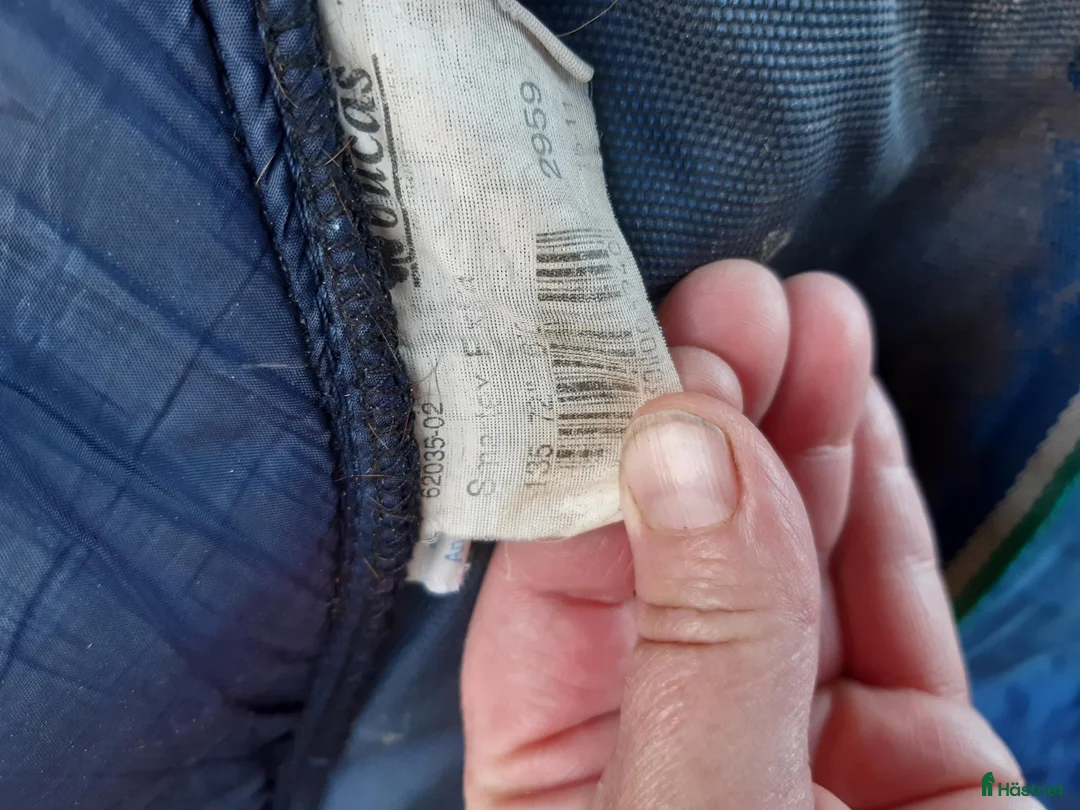 Täcken hästutrustning till salu: Bucas 135 300g+fleece - Annons 5