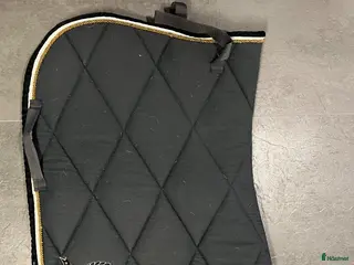 Sadeltillbehör hästutrustning Grått schabrak - Annons 2