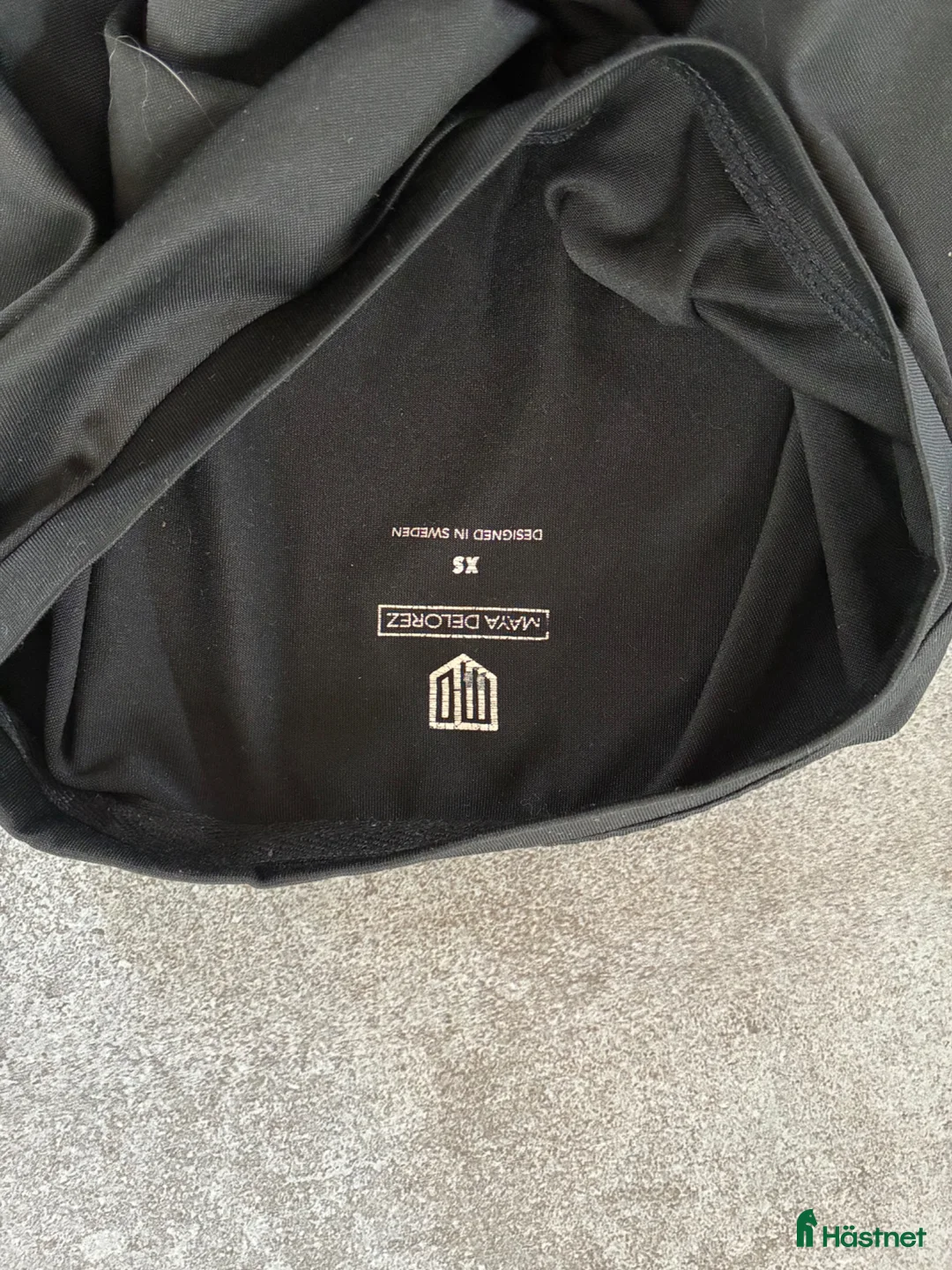 Övrigt Ridkläder ryttarutrustning till salu: Maya delorez T-shirt svart  - Annons 2