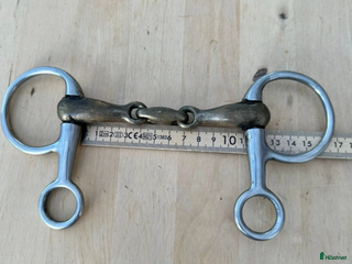 Bett hästutrustning till salu: Baucherbett 3-delat stl 11,0 i Söderköping - Annons 21