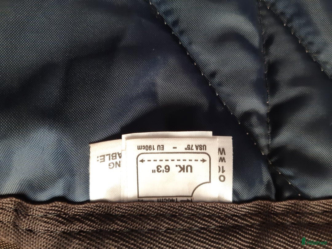 Täcken hästutrustning till salu: Rambo Wug 250g stl 140 i Linghem - Annons 3